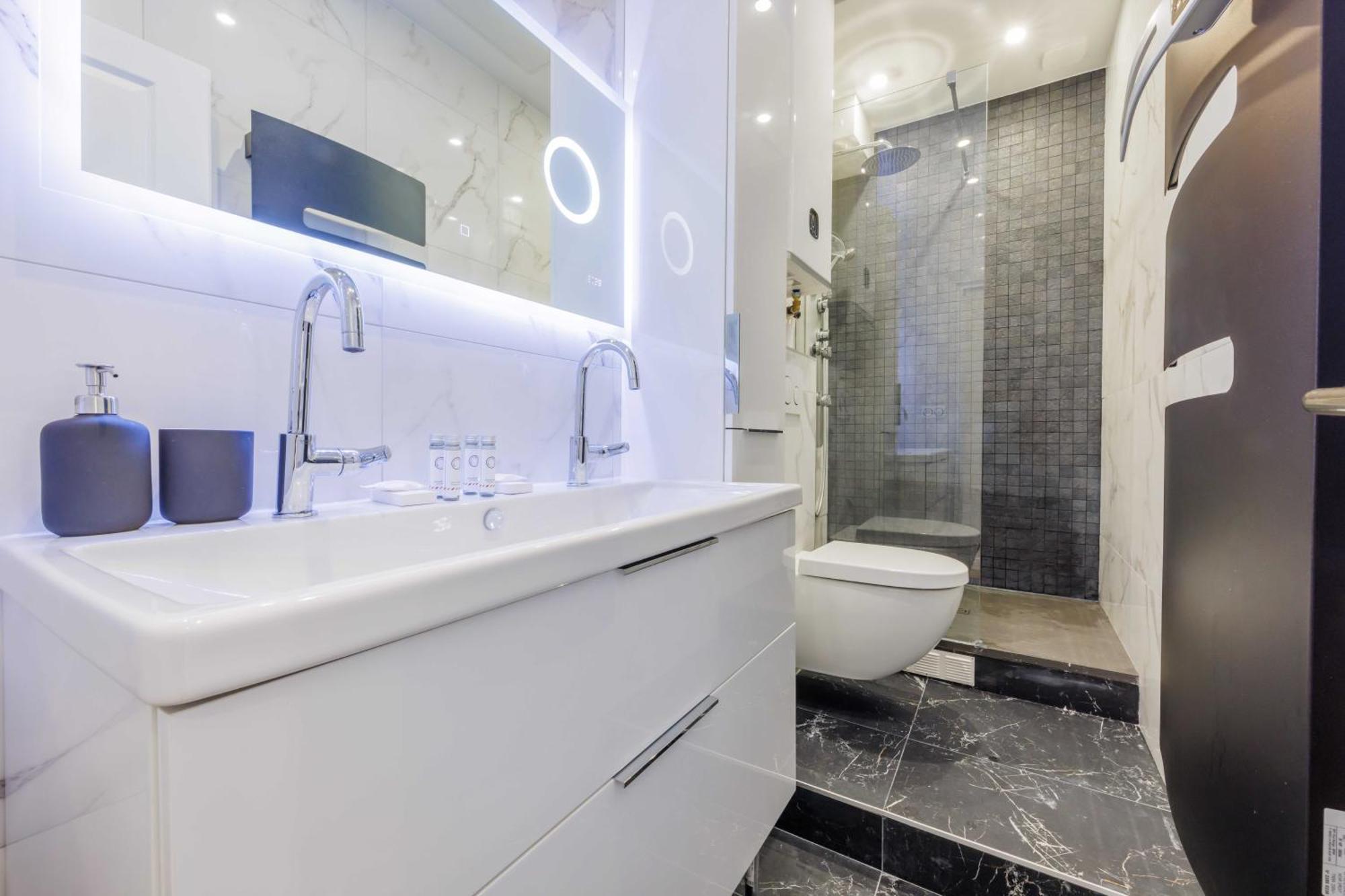Charmant Appartement 2Br-6P - Gare De L'Est باريس المظهر الخارجي الصورة